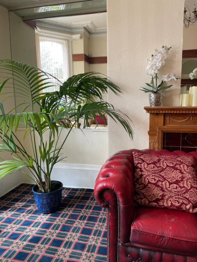 Carlton House Scarborough Hotell Exteriör bild